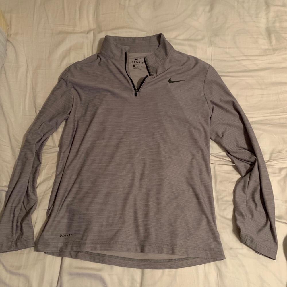 NIKE light grey quarter-zip